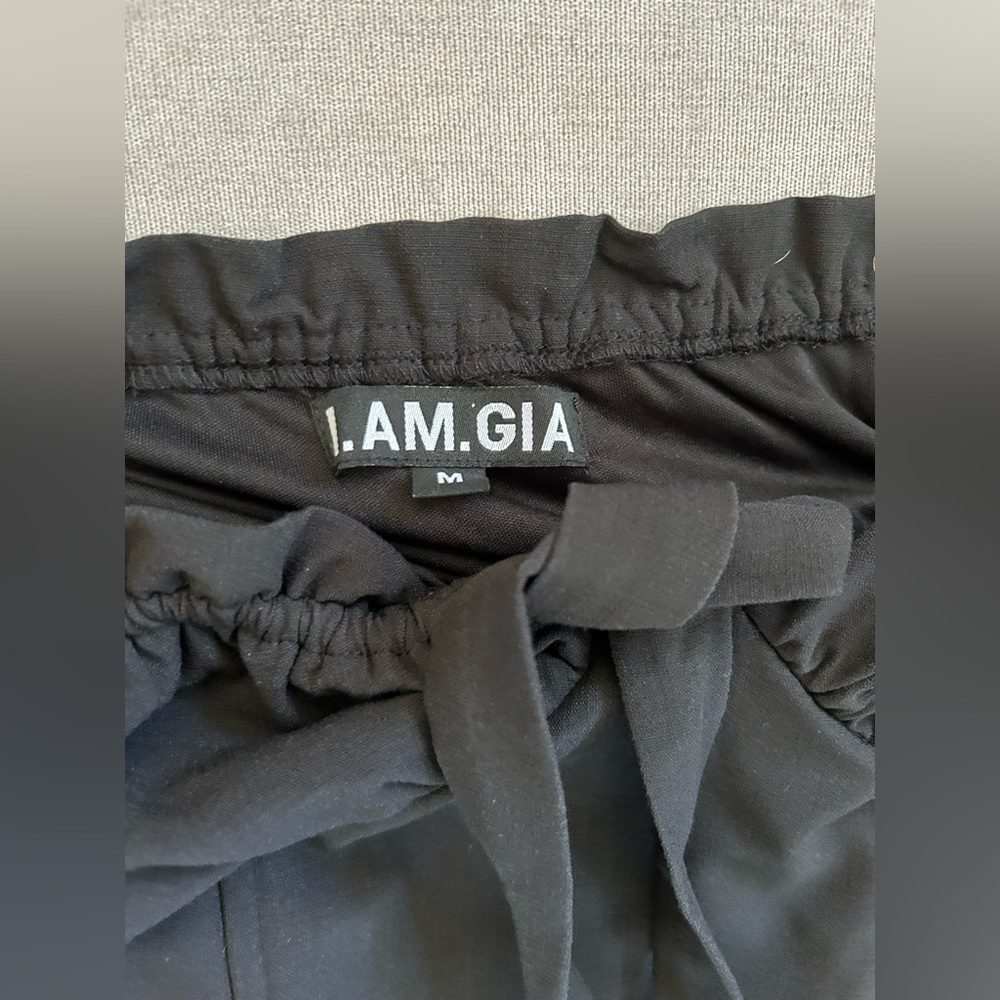 I.AM.GIA NAOMI Black Top - Picture 3 of 6